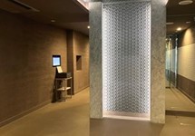 ロビー　建物の内部です