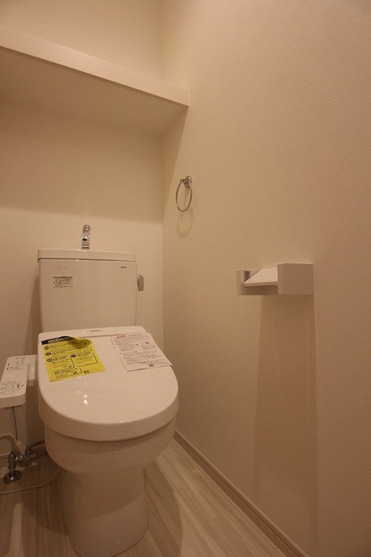 トイレ　類似物件参考写真