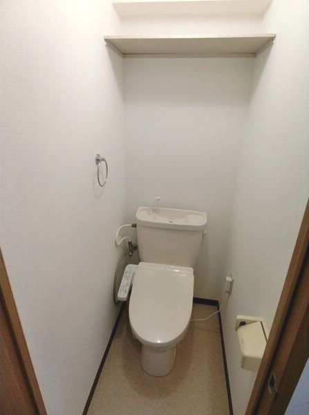 Ysパレス夕陽丘のトイレ写真