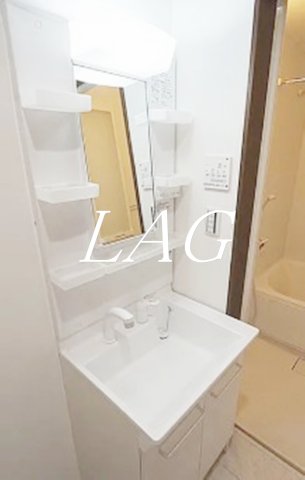 洗面設備　独立洗面台です。