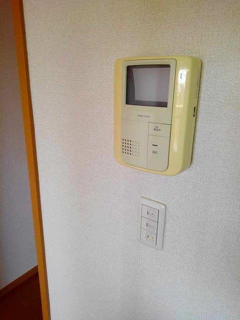 セキュリティ　モニター付きインターホン