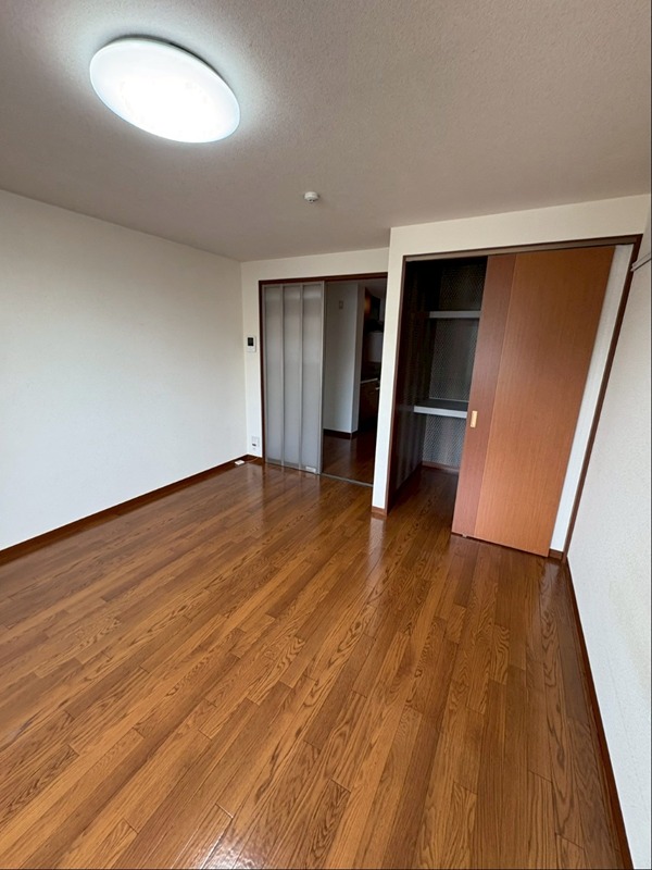 居室・リビング　別部屋参考写真