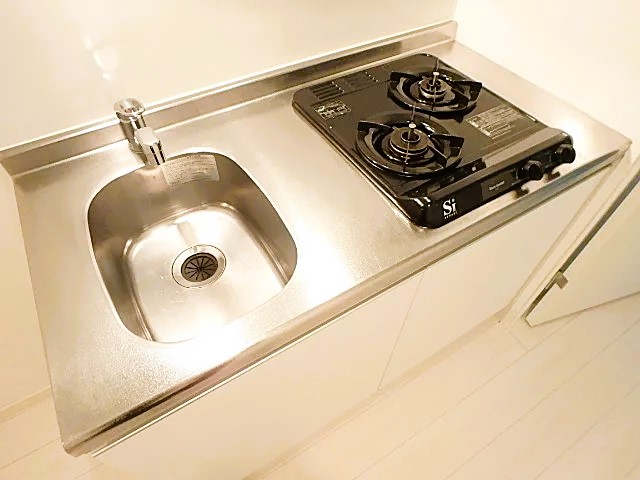 キッチン　※同物件別部屋写真です。