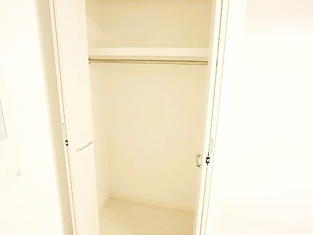 収納　※同物件別部屋写真です。