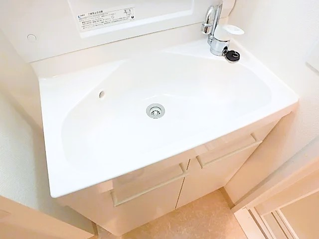 洗面設備　※同物件別部屋写真です。