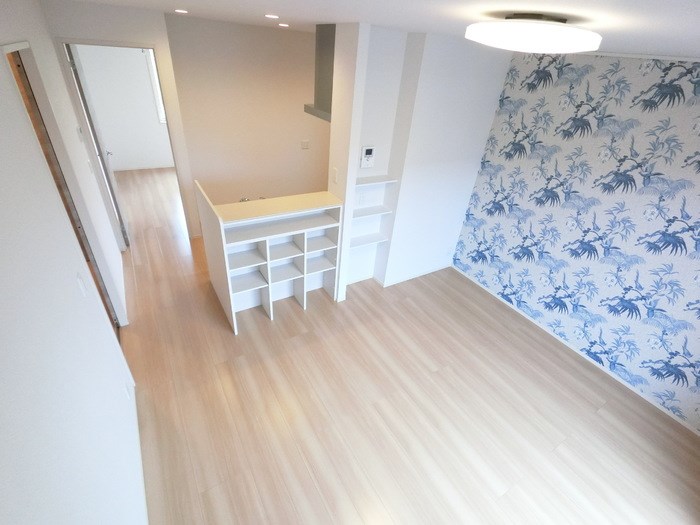 居室・リビング　こちらの物件はMODE不動産なら割引対象の１部屋です。