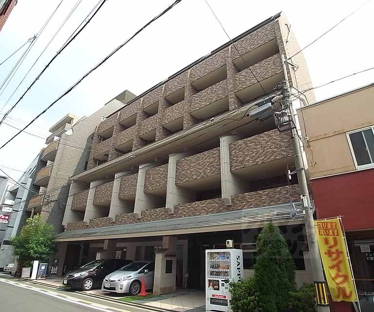 アスヴェル京都御所前IIの外観写真
