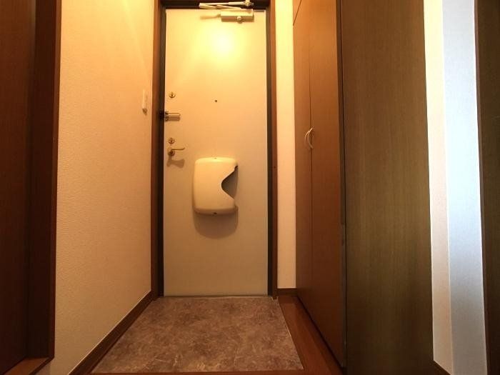 ヴィクトワール Iの玄関写真