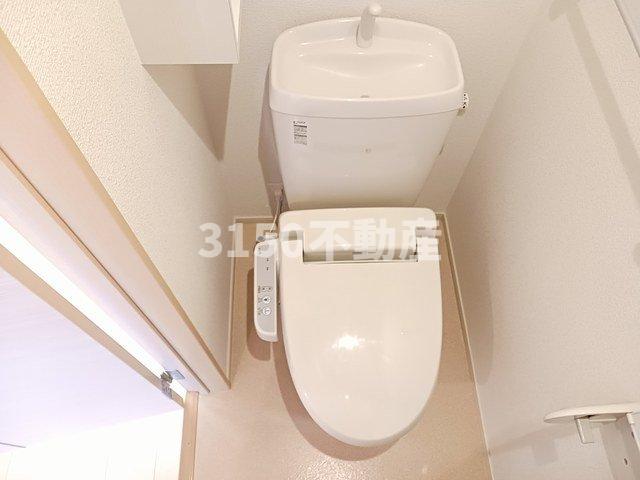 トイレ　清潔感のあるトイレです