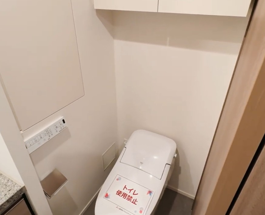 トイレ　シンプルで使いやすいトイレです