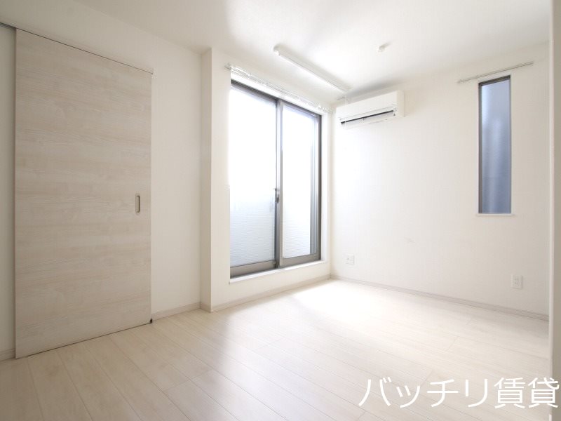 その他　類似写真使用のため、現状を優先致します。