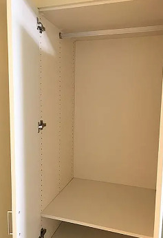 収納　写真は同タイプ住居です