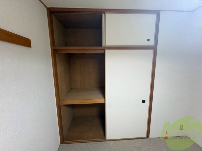 収納　収納もバッチリあるのでお部屋が片付きますよ！