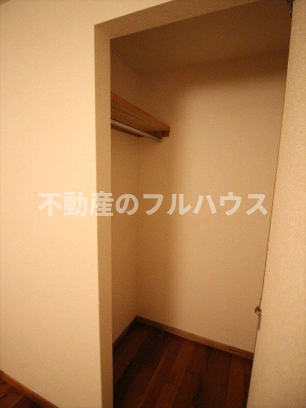 収納　写真は別室
