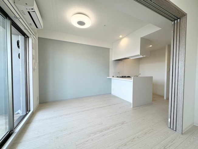 居室・リビング　写真は同マンションの他のお部屋のものです
