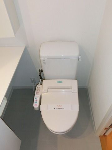 トイレ　ウォシュレット完備！