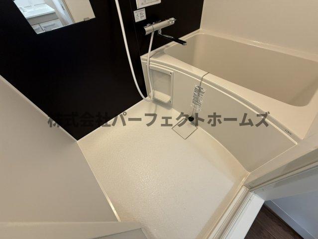 バス・シャワールーム　ゆったり過ごせるお風呂です