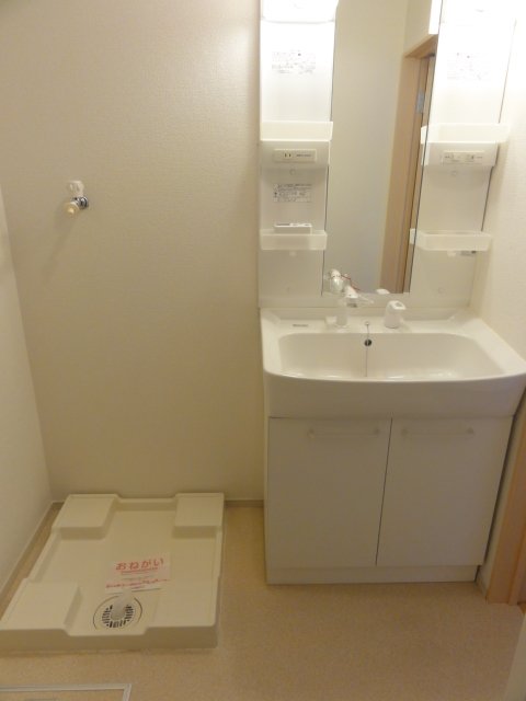 ＪＲ仙山線 北山形駅 徒歩19分 2階建 築15年の内装写真