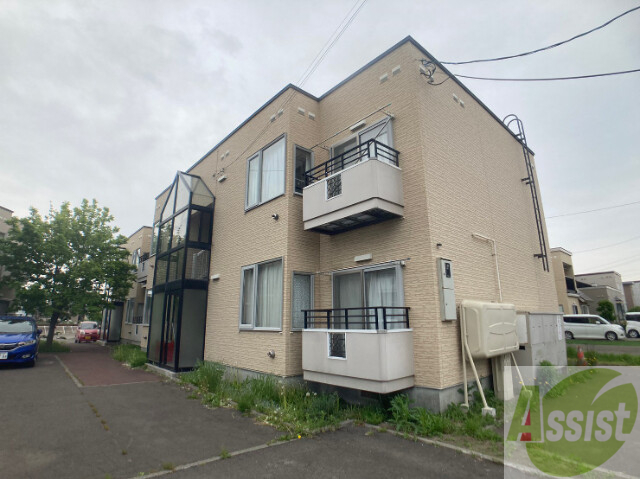 建物外観　札幌市東区北五十一条東「グリーンパークヴィレッジＢ」