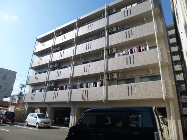 岡山県総社市中央１（マンション）の賃貸物件の外観