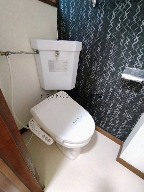 【札幌市東区北三十二条東のアパートのトイレ】