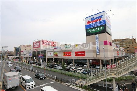 【名古屋市守山区更屋敷のアパートのドラックストア】