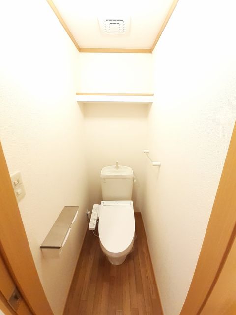 【浅口市金光町占見新田のアパートのトイレ】