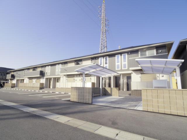 【磯城郡田原本町大字三笠のアパートの建物外観】