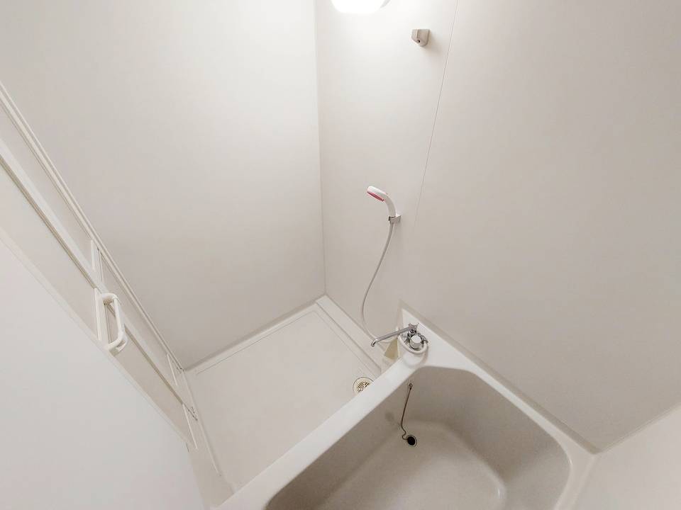 バス・シャワールーム　浴室