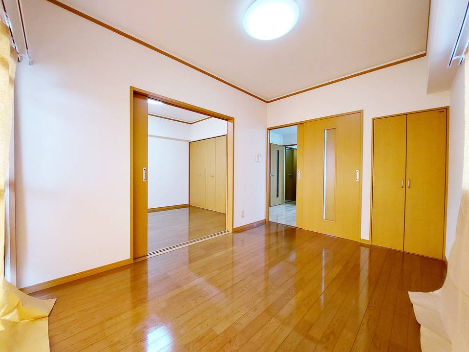 居室・リビング　リビング