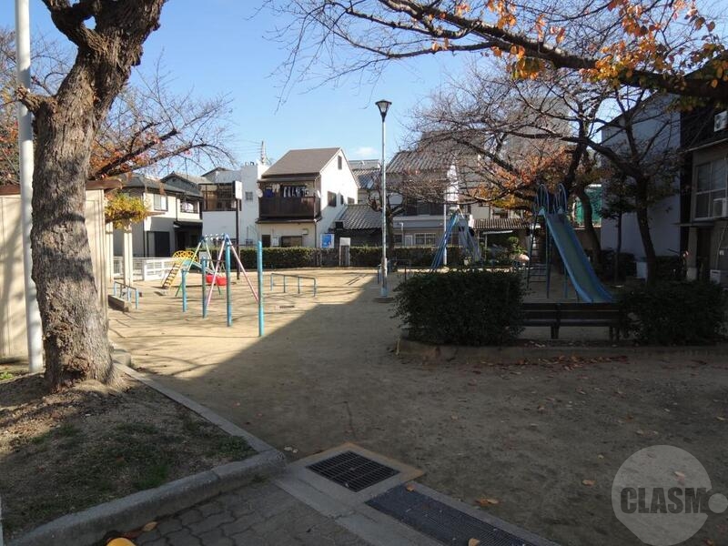 【ララプレイス ザ・京橋ステラの公園】