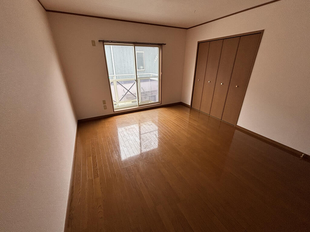 フォレストコート岩切IIEの内装写真