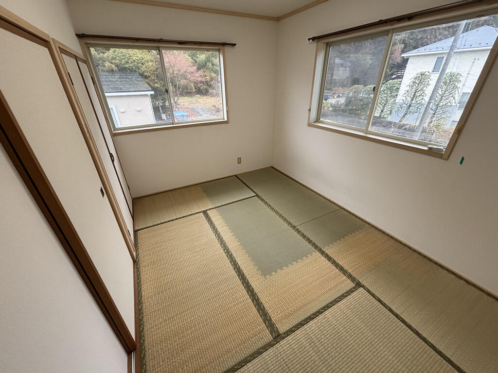 フォレストコート岩切IIEの内装写真