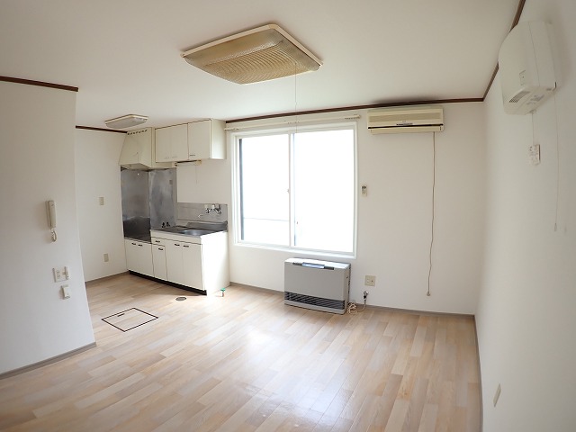 居室・リビング　洋室12帖のお部屋です