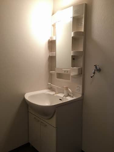 洗面設備　洗面化粧台