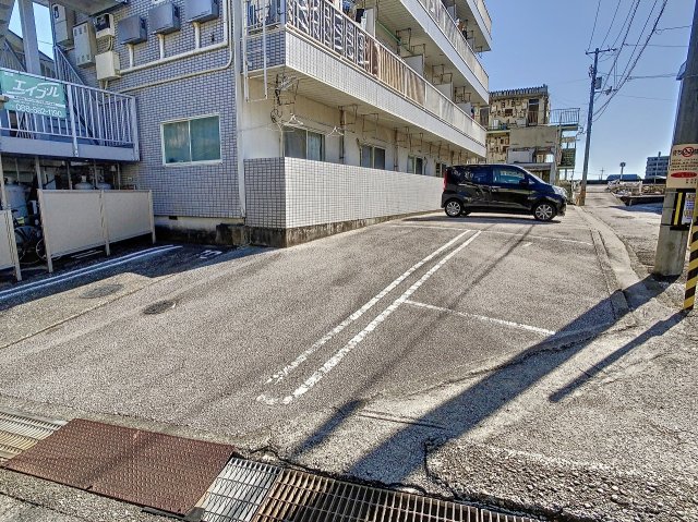 駐車場　2025年1月撮影※現況を優先致します。