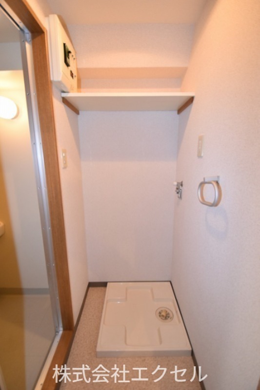 その他部屋・スペース　室内洗濯機置き場完備です。