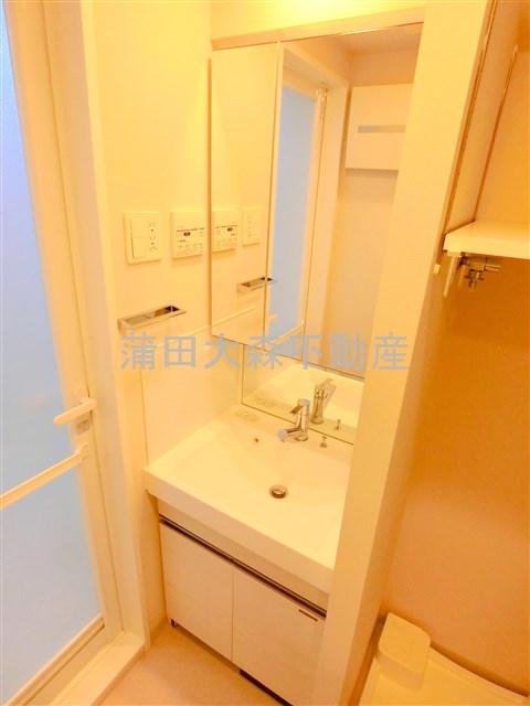 洗面設備　洗面脱衣所　独立洗面台　洗濯機置き場