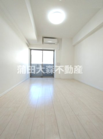 居室・リビング　洋室8.4帖