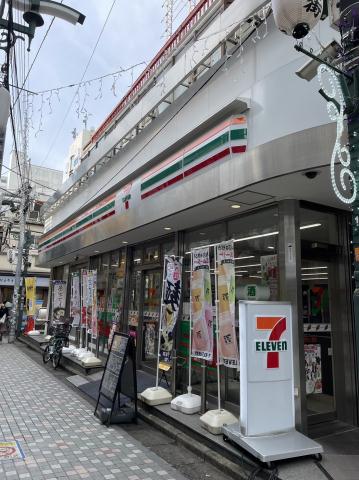 コンビニ　セブンイレブン中野駅北口一番街店（コンビニ）まで695m