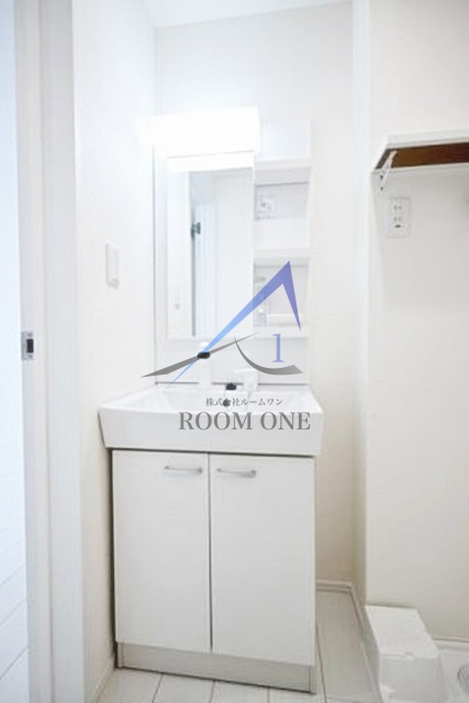 洗面設備　洗面台です。