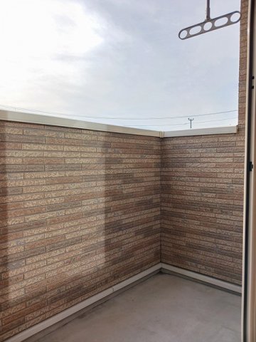 バルコニー　バルコニー付きです