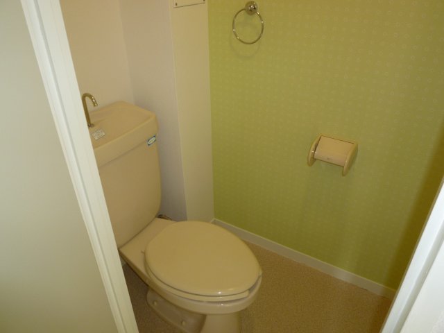 トイレ　（イメージ）同タイプの写真です。