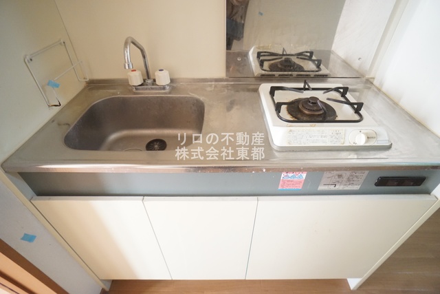 キッチン　１口ガスコンロ設置済！お引越し後すぐにお料理できます☆