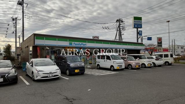 コンビニ　ファミリーマート 西大宮バイパス店（コンビニ）まで324m