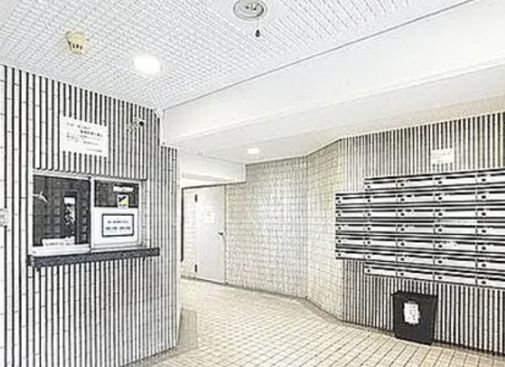 エントランス　毎日通るエントランスはこのようになっています