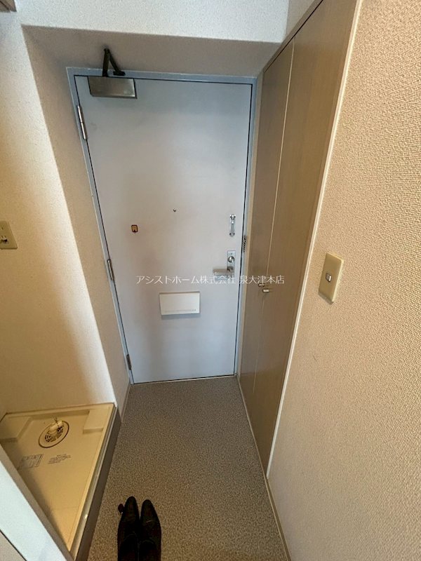 玄関　落ち着いた雰囲気
