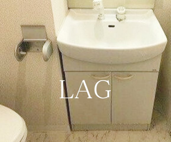 洗面設備　洗面台です。