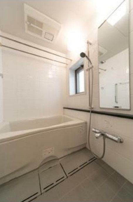 バス・シャワールーム　別部屋参考写真