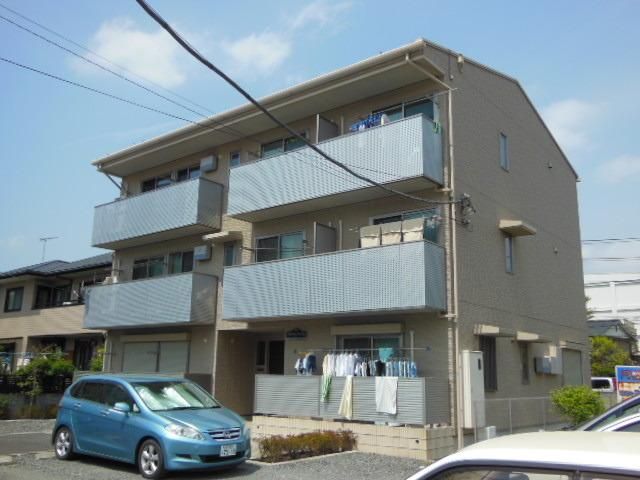 建物外観　♪陽当りの良いお洒落な建物です！♪